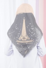Hijab Segiempat Specta - Monumen Mandala Makassar