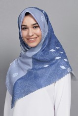 Hijab Segiempat Batik - 04